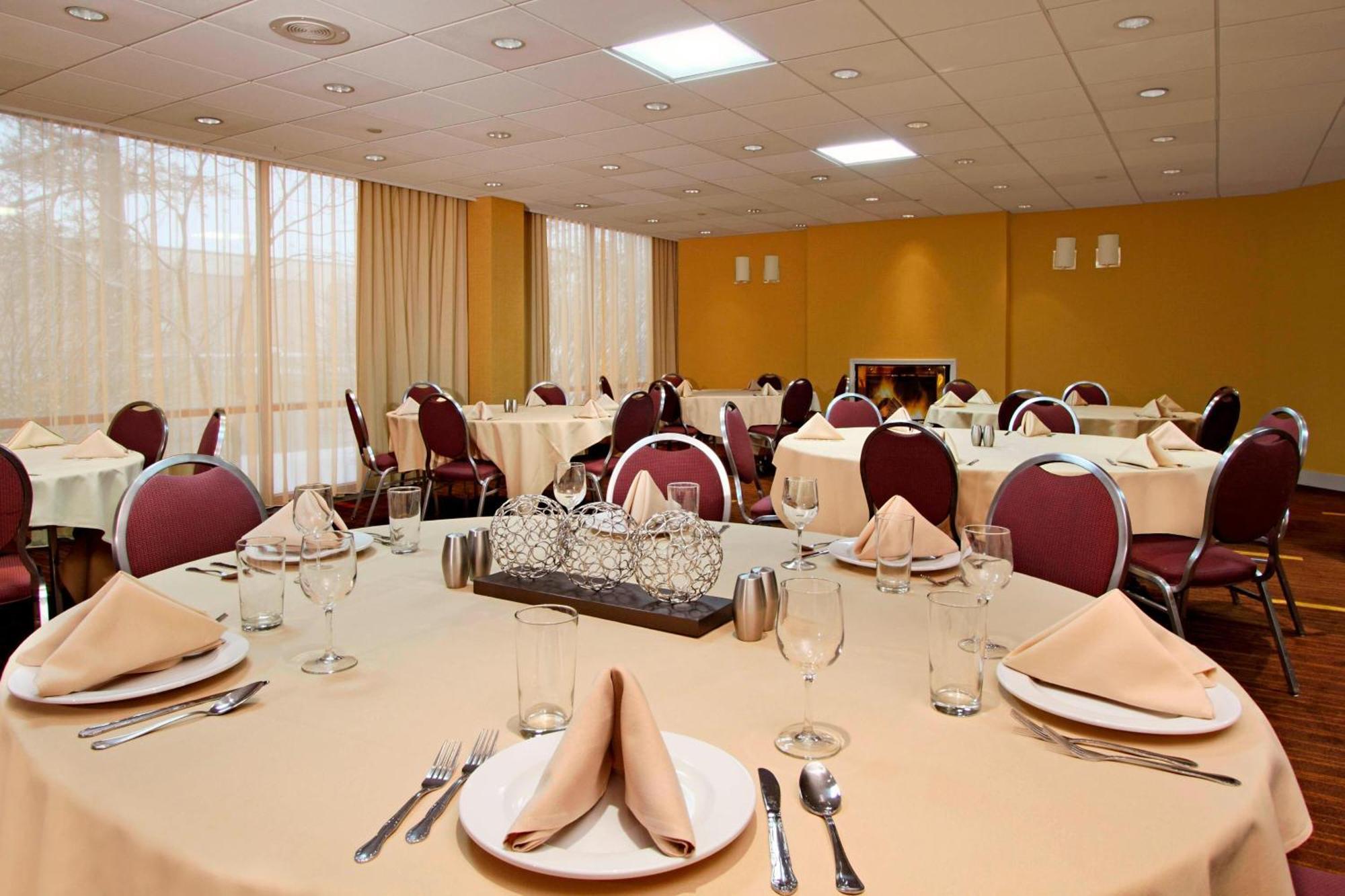 Courtyard By Marriott Lyndhurst/Meadowlands Εξωτερικό φωτογραφία